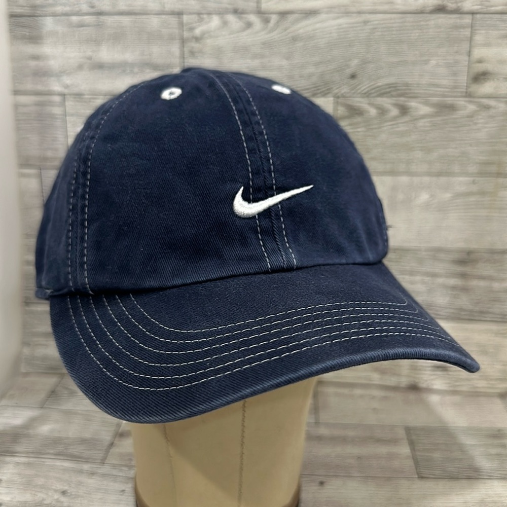 Nike blue baseball cap hat